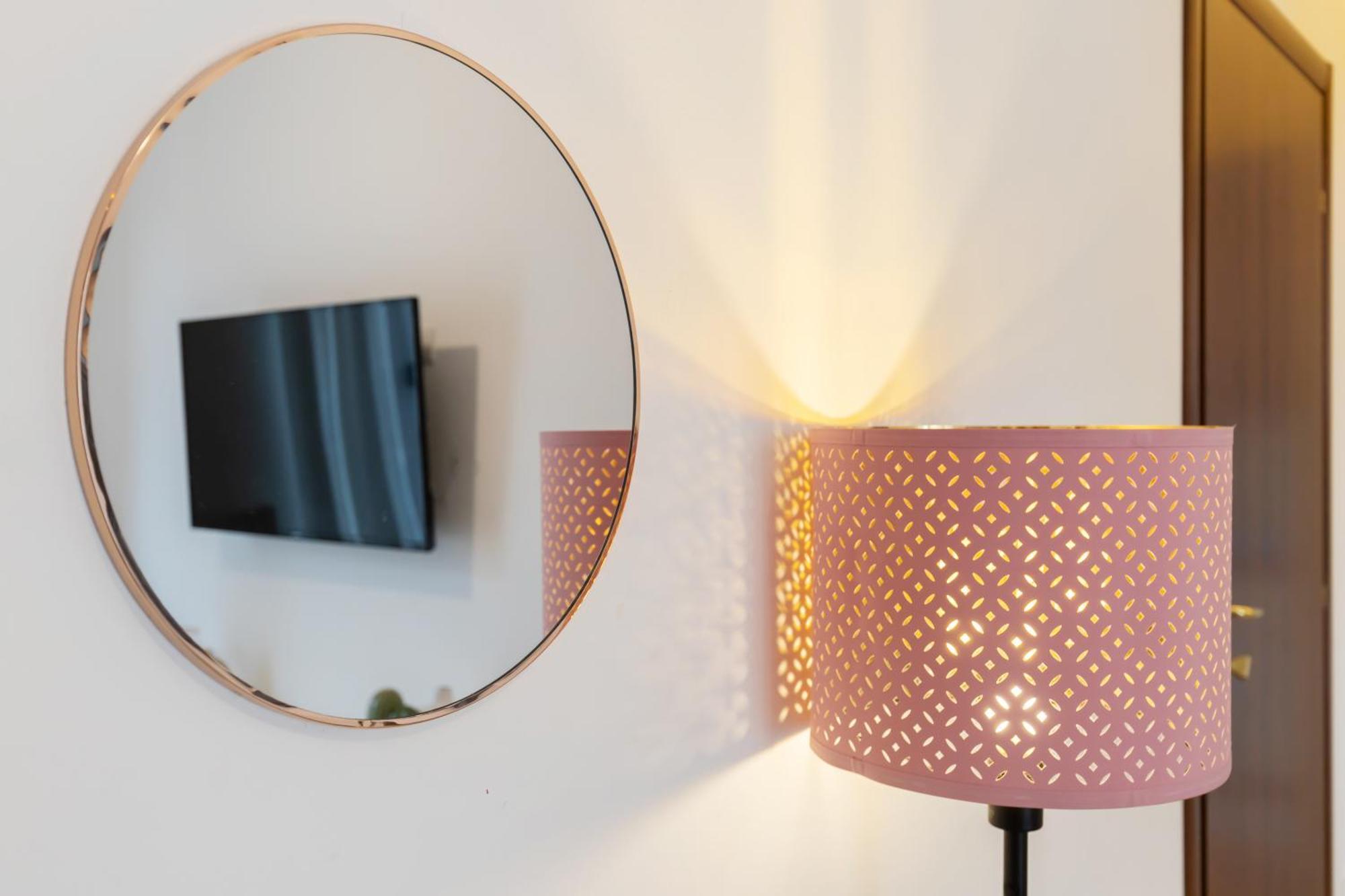 Duomo - Citylife Pink Vintage Apt Center Milanアパートメント エクステリア 写真